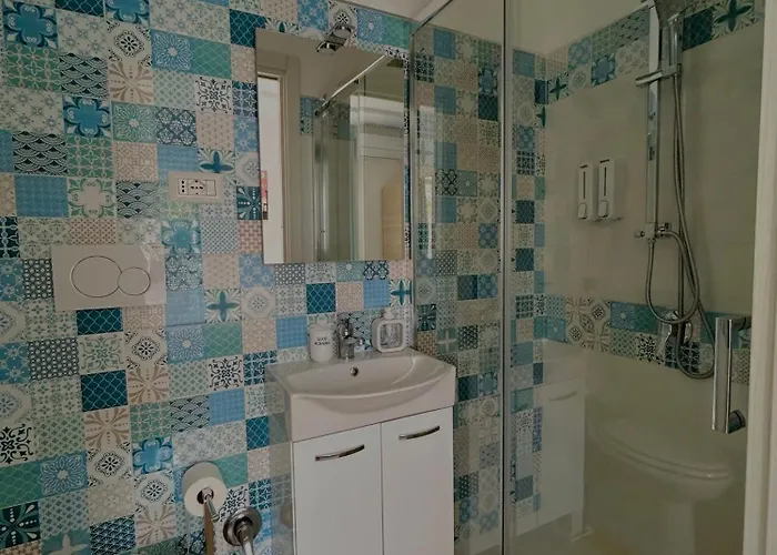 Capri Melody אנה קאפרי