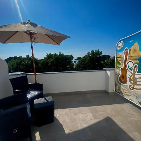 Bed & Breakfast Capri Melody 4*