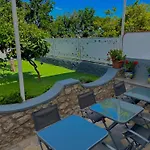 Capri Melody Bed & Breakfast