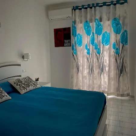 Capri Melody فندق مبيت وإفطار 4*