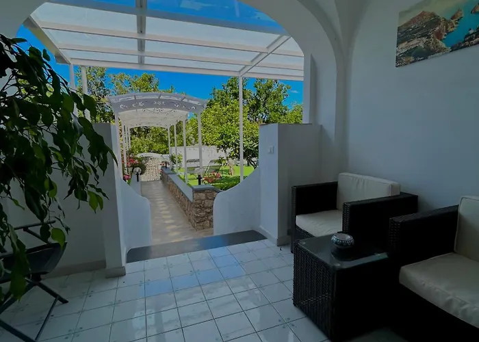 Capri Melody B&B 아나카프리